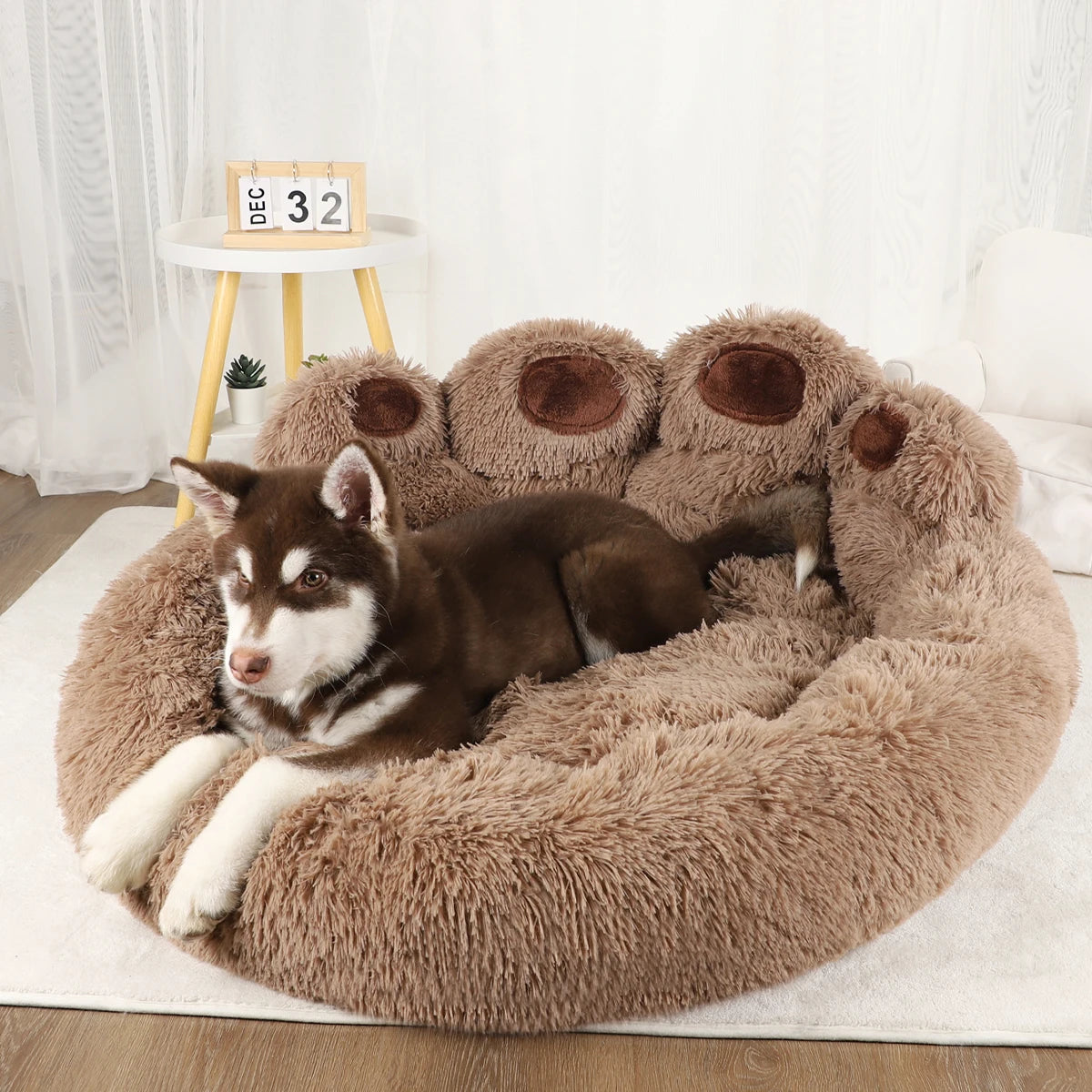 Pet Bear Paw Shape House Bed